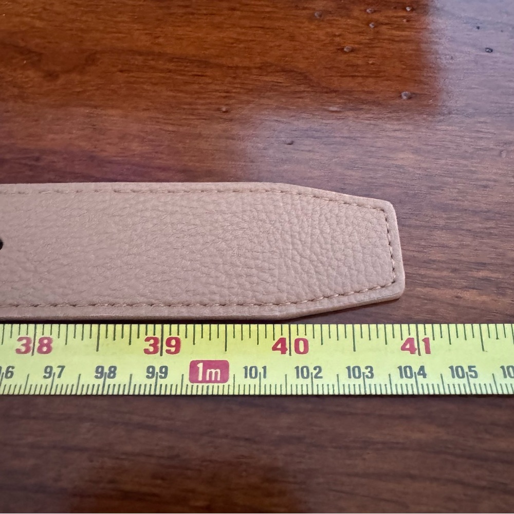 Steve Madden Tan Leather Belt with Gold Buckle - Picture 4 of 4
